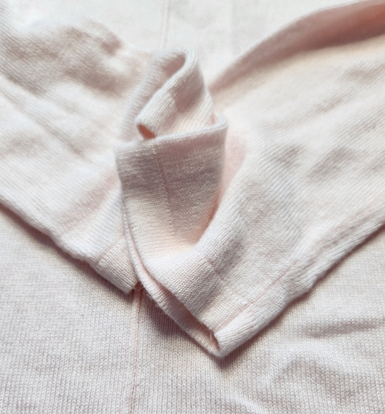 Lord and Taylor Pink Sweater Size M - Picture 3 of 5